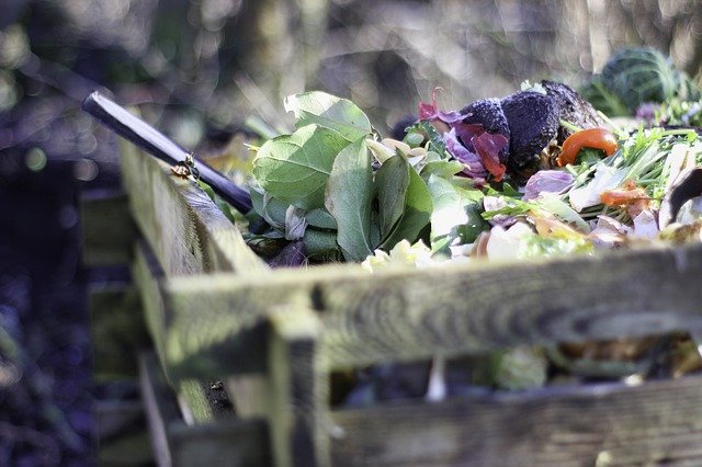 prepare natural garden compost