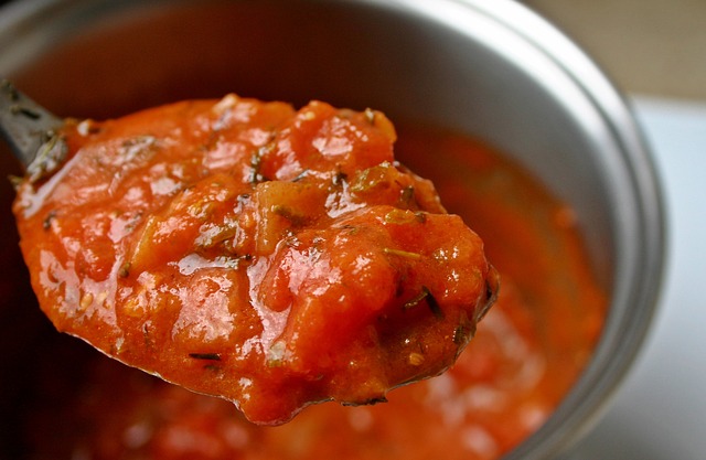 preserve tomato - making tomato paste at home