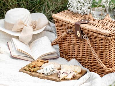 go for picnic